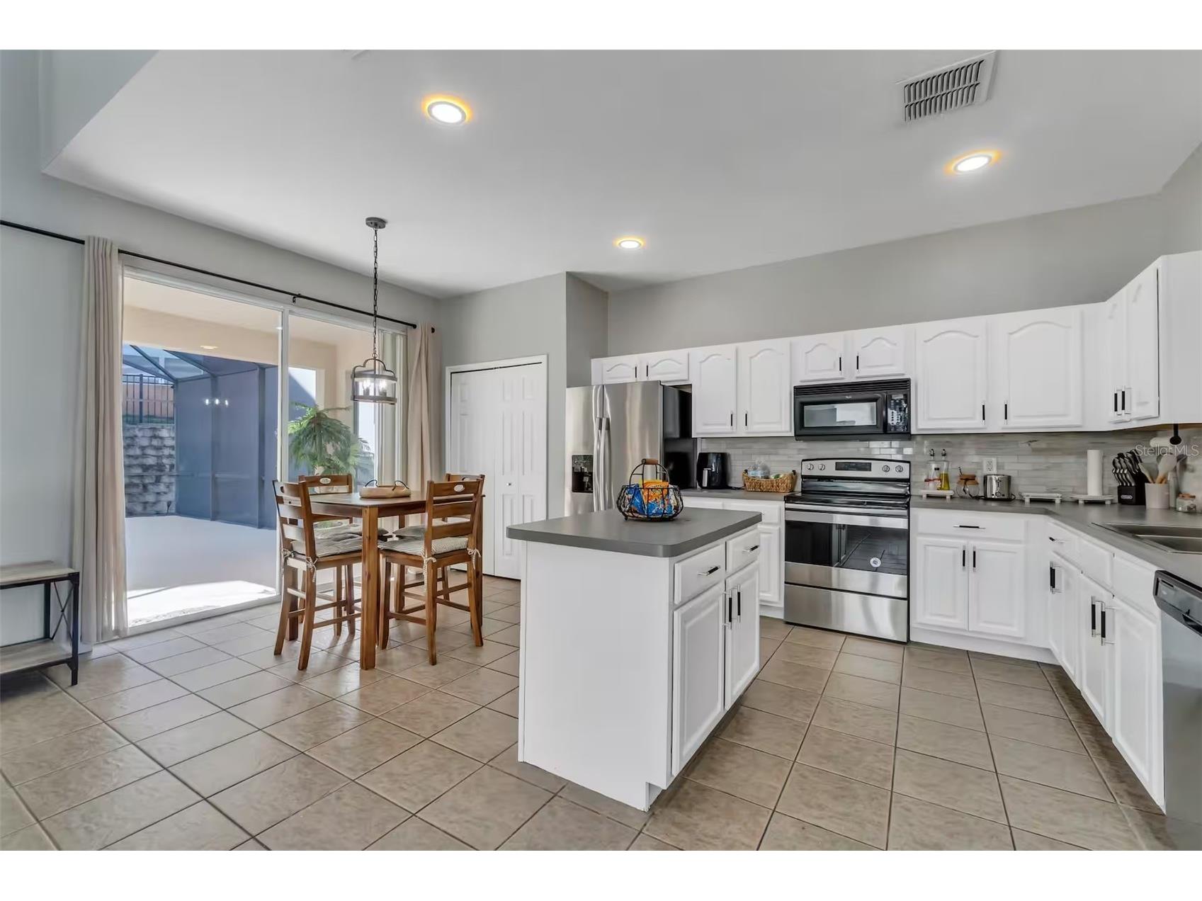 2801 Lido Key Court Kissimmee FL 34747 O6404999 image23