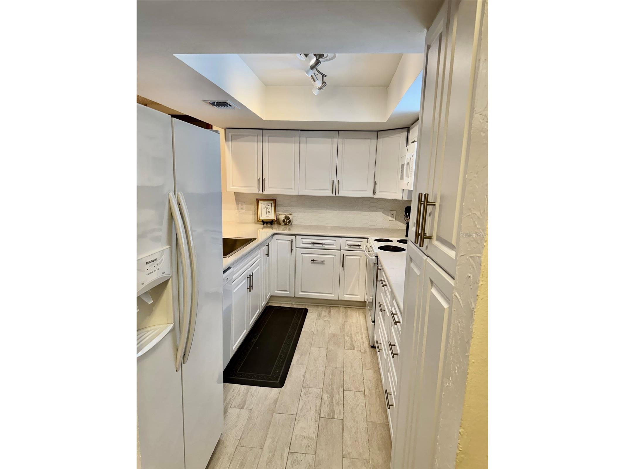 2801 Magdalina Drive #1D Punta Gorda FL 33950 C7525411 image8