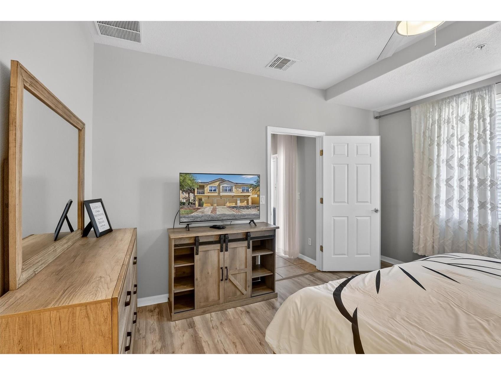 2801 Oakwater Drive #2801 Kissimmee FL 34747 O6391169 image28