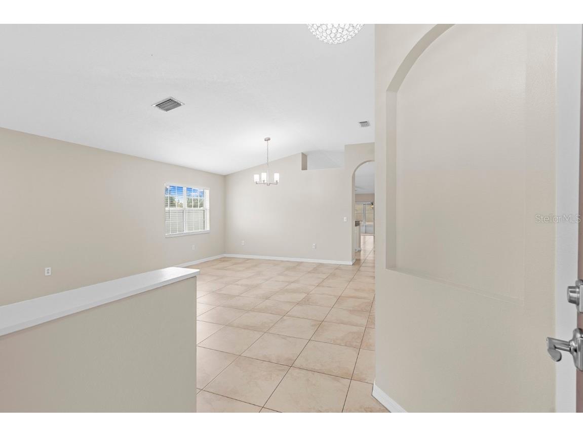 2801 Queen Alberta Drive Valrico FL 33596 TB8440305 image19