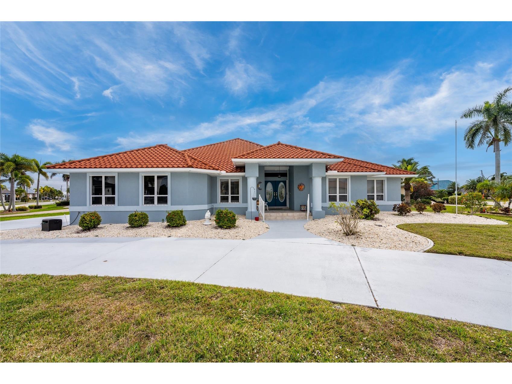 2801 Ryan Boulevard Punta Gorda FL 33950 C7520268 image1