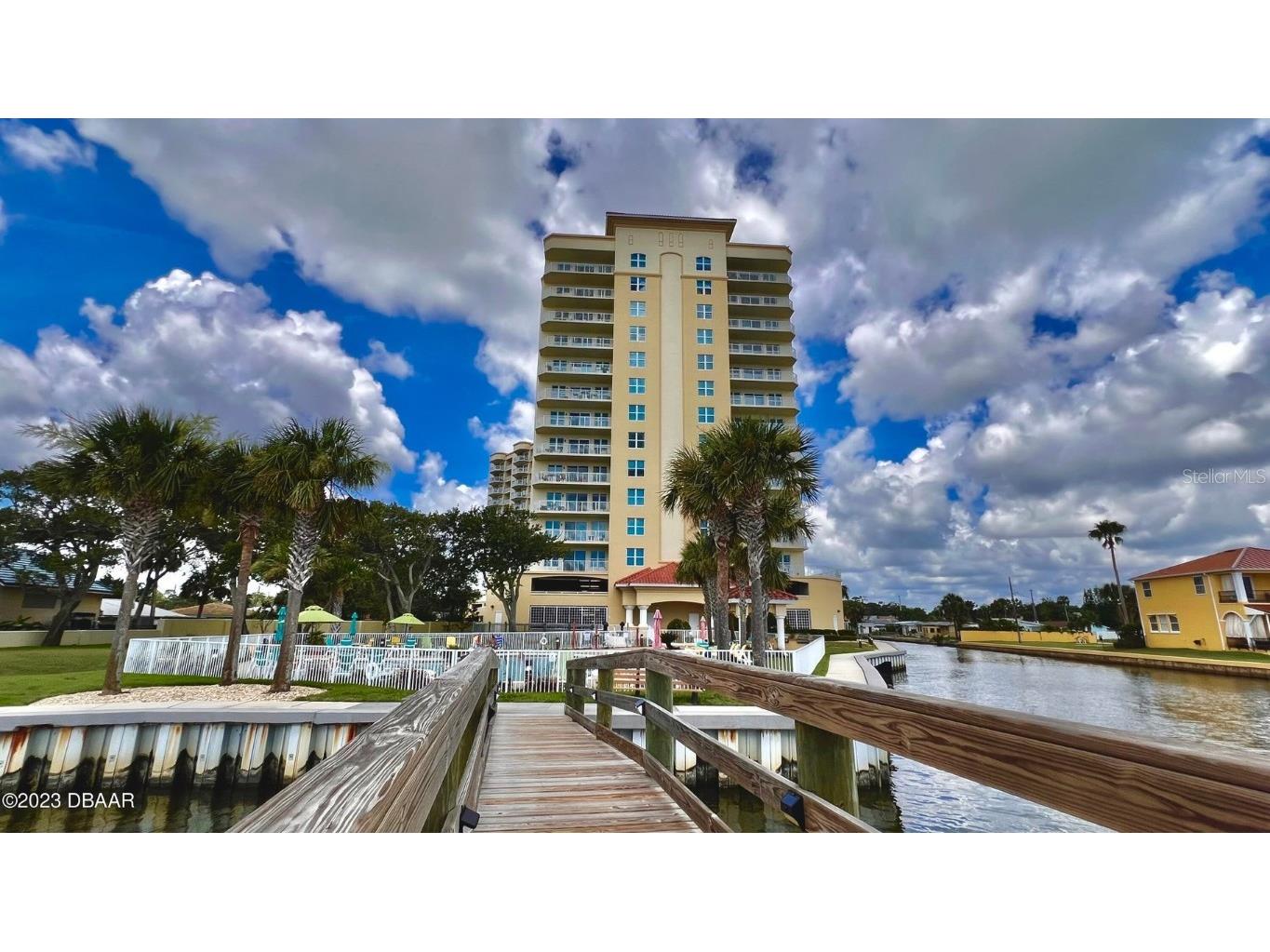 2801 S Ridgewood Avenue #1215 South Daytona FL 32119 V4931216 image1