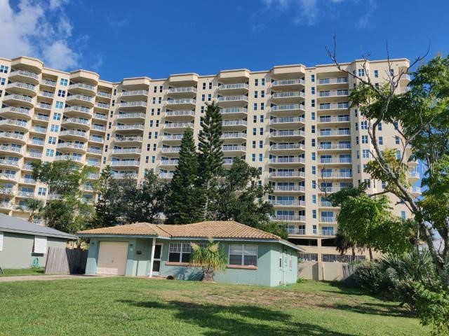 2801 S Ridgewood Avenue #403 South Daytona FL 32119 - HALIFAX RIVER O6348778 image1