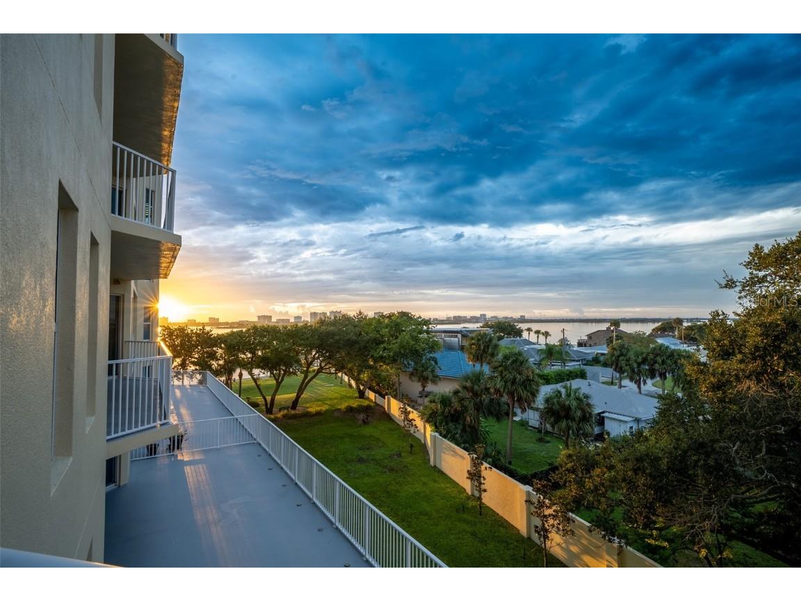2801 S Ridgewood Avenue #406 South Daytona FL 32119 - HALIFAX RIVER V4935914 image1