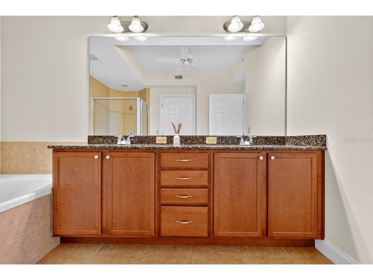 2801 S Ridgewood Avenue #504 South Daytona FL 32119 V4950391 image24