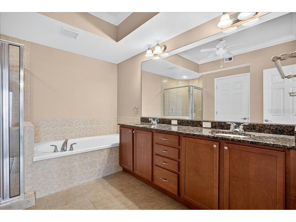 2801 S Ridgewood Avenue #806 South Daytona FL 32119 V4950091 image15