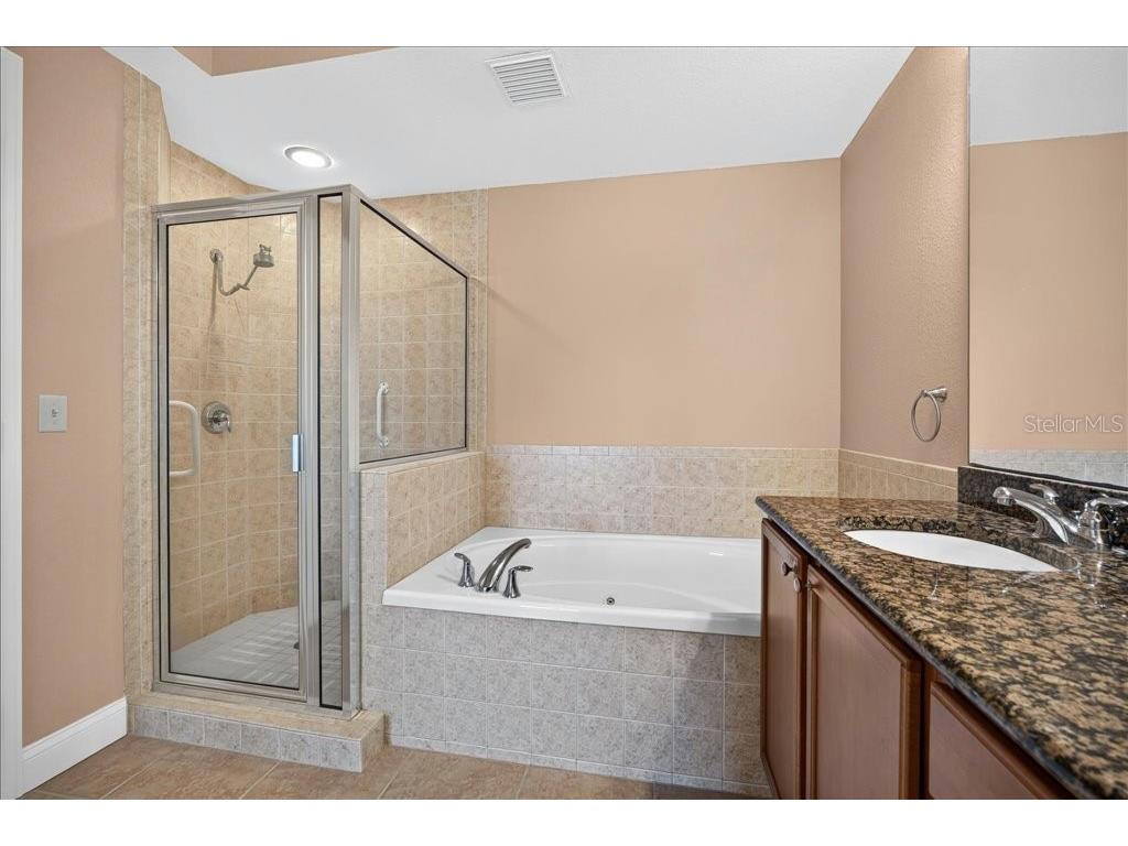 2801 S Ridgewood Avenue #806 South Daytona FL 32119 V4950091 image16