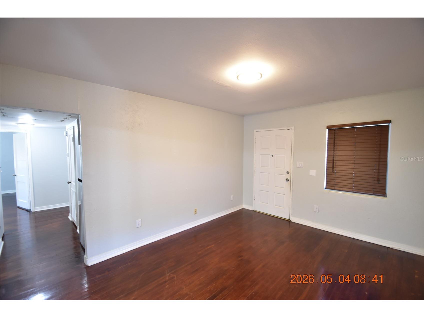 2801 Sanders Drive Tampa FL 33611 TB8504034 image3