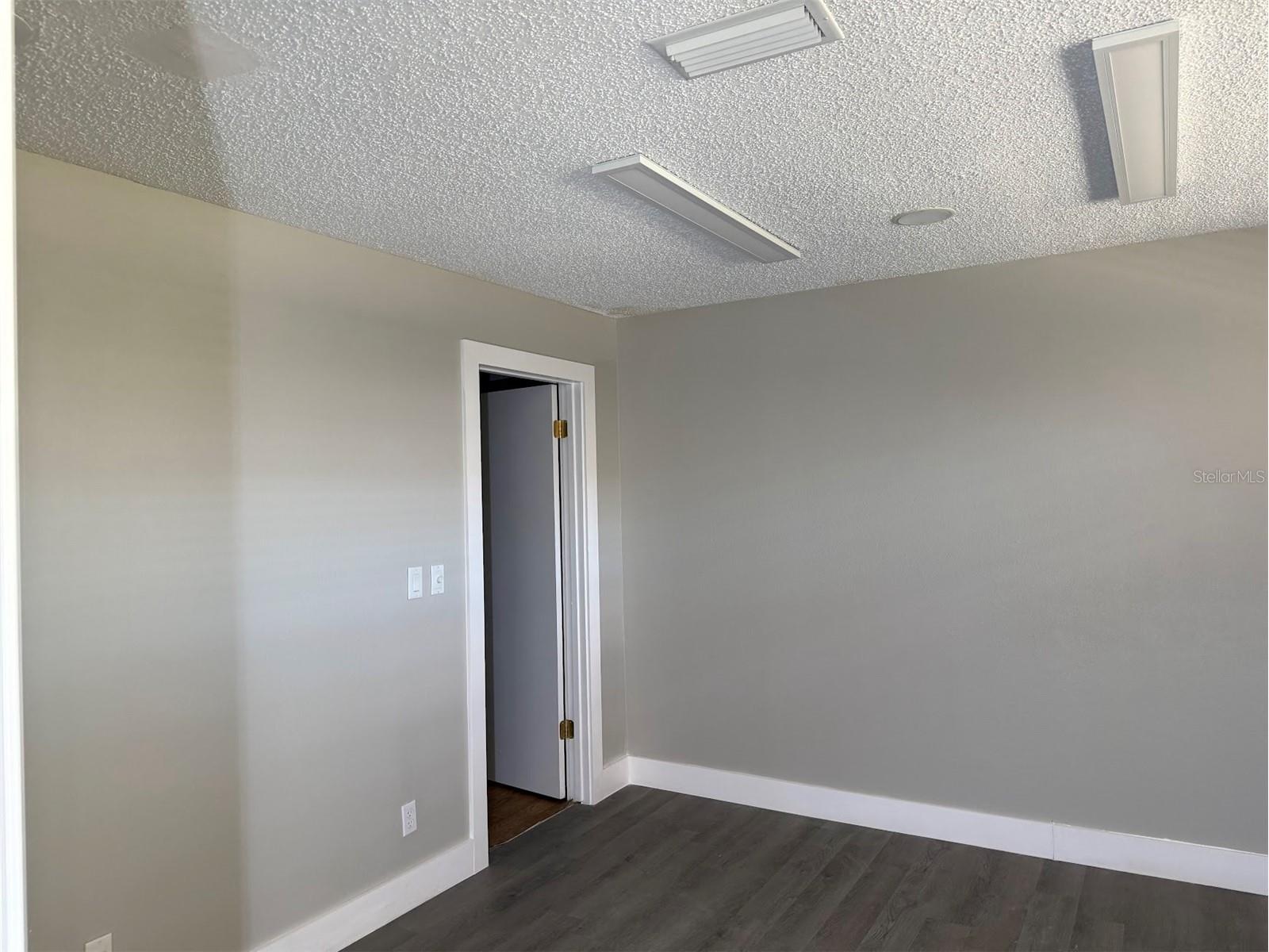 2801 SW College Road #22 Ocala FL 34474 OM723738 image3