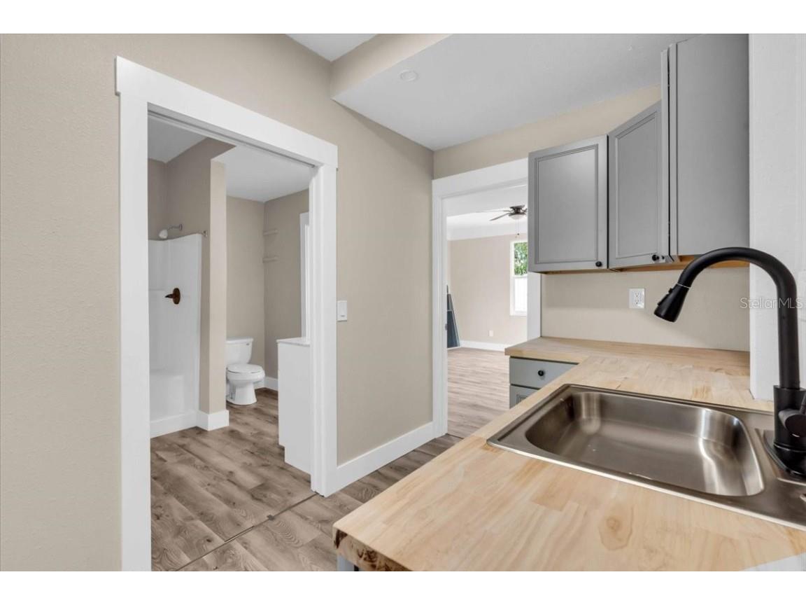 2801 Tifton Street S Gulfport FL 33711 TB8408525 image18