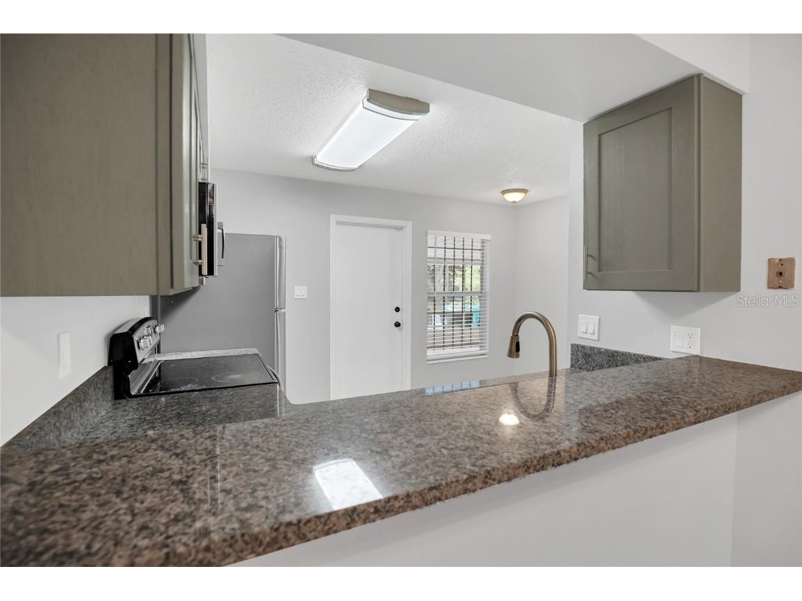 2801 Willow Run Orlando FL 32808 O6349459 image4