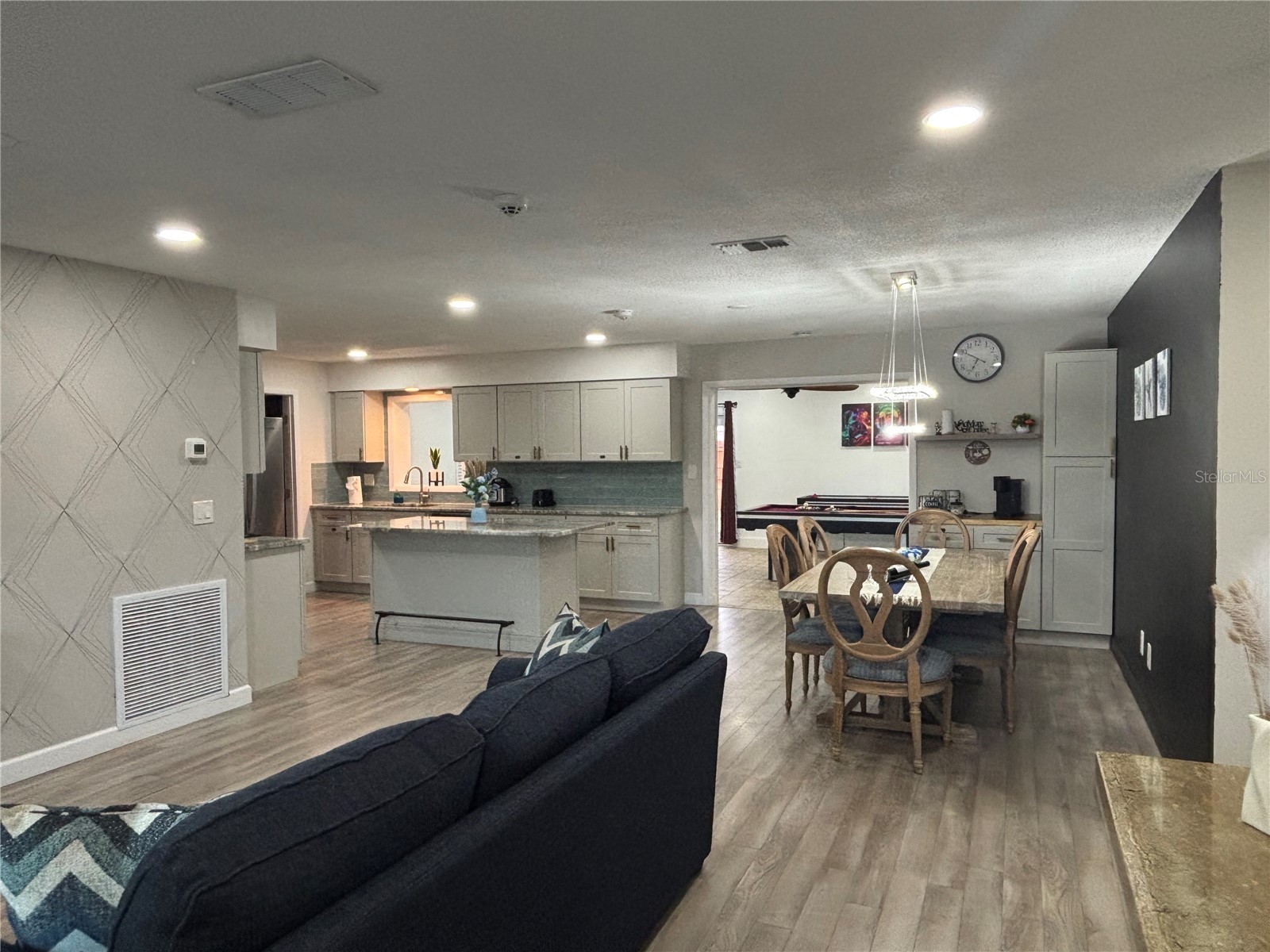 2802 22nd Avenue W Bradenton FL 34205 A4694278 image2