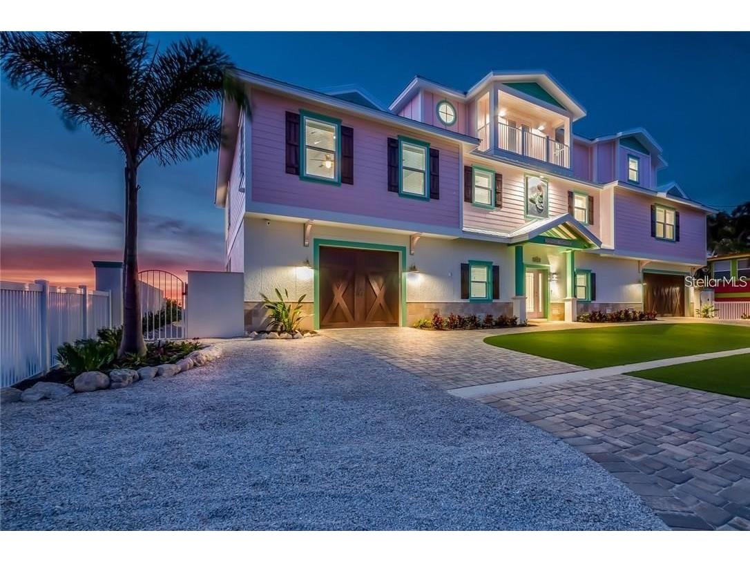 2802 Avenue E Holmes Beach FL 34217 A4590717 image1