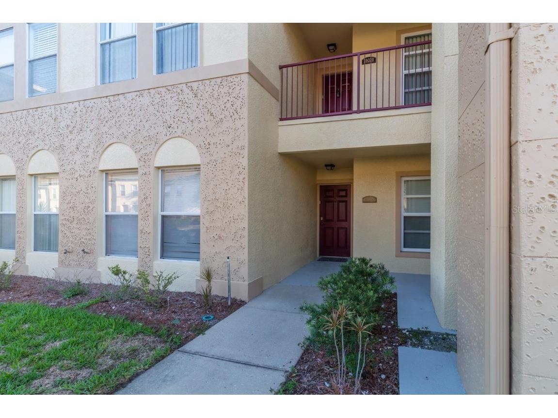 2802 Club Cortile Circle #B Kissimmee FL 34746 O6114541 image1