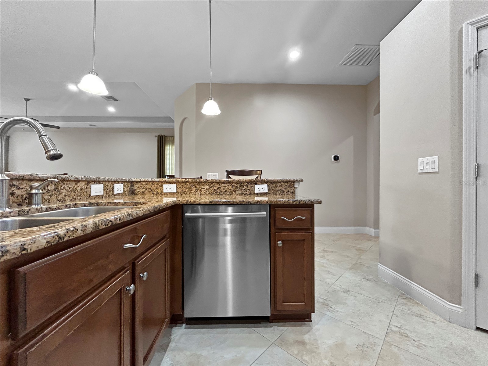 2802 Devonoak Boulevard Land O Lakes FL 34638 TB8403559 image9