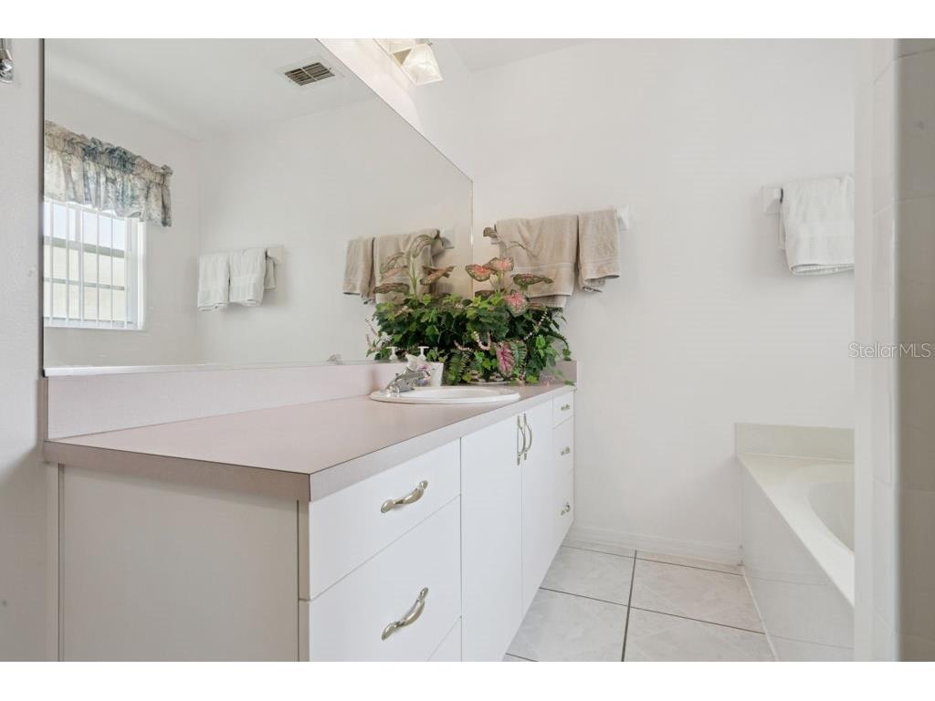 2802 Drifting Lilly Loop Kissimmee FL 34747 O6415175 image31