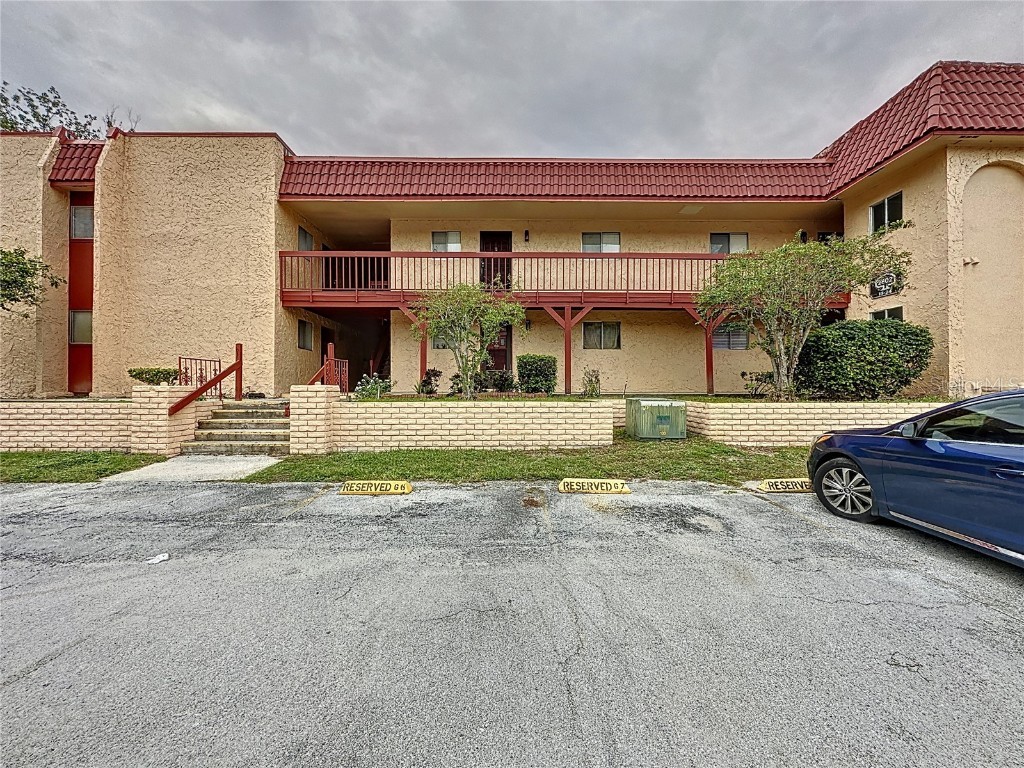 2802 N Powers Dr #14 Orlando FL 32818 O6149079 image1