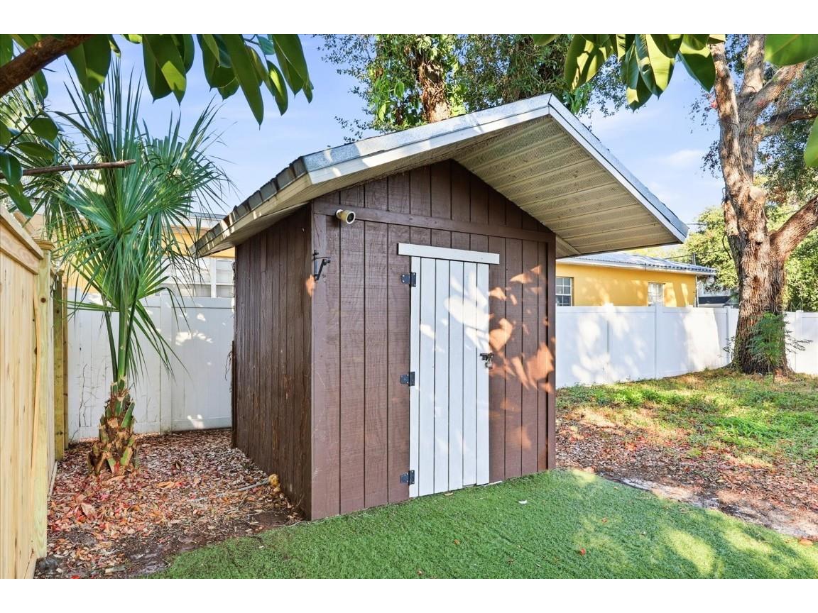 2802 W North A Street Tampa FL 33609 A4674660 image27