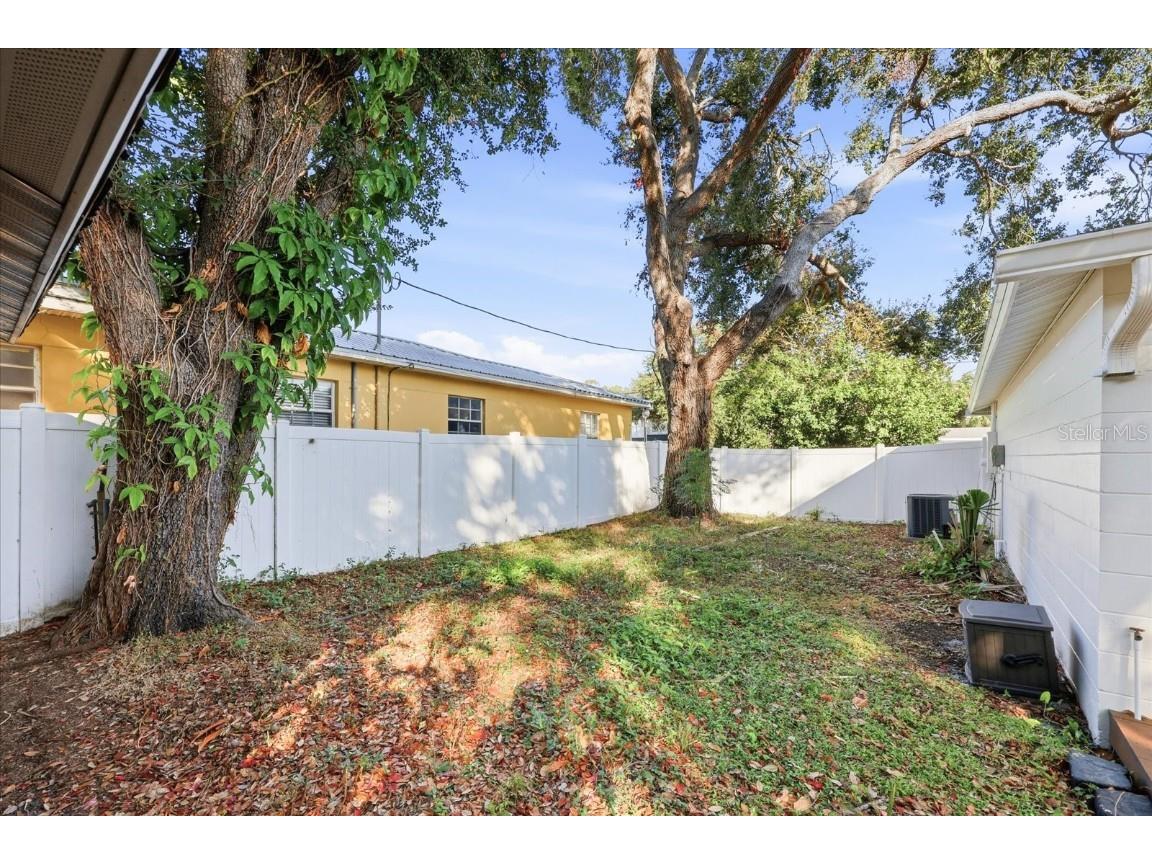 2802 W North A Street Tampa FL 33609 A4674660 image32