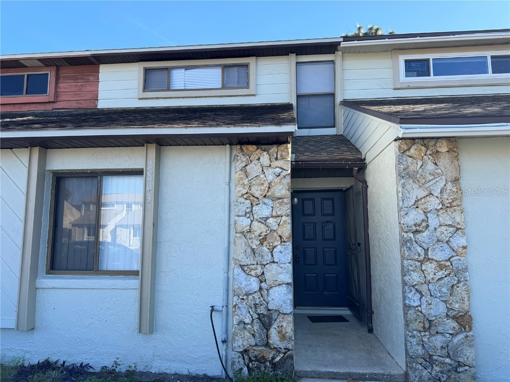 2803 Hunt Club Lane Orlando FL 32826 O6149828 image1