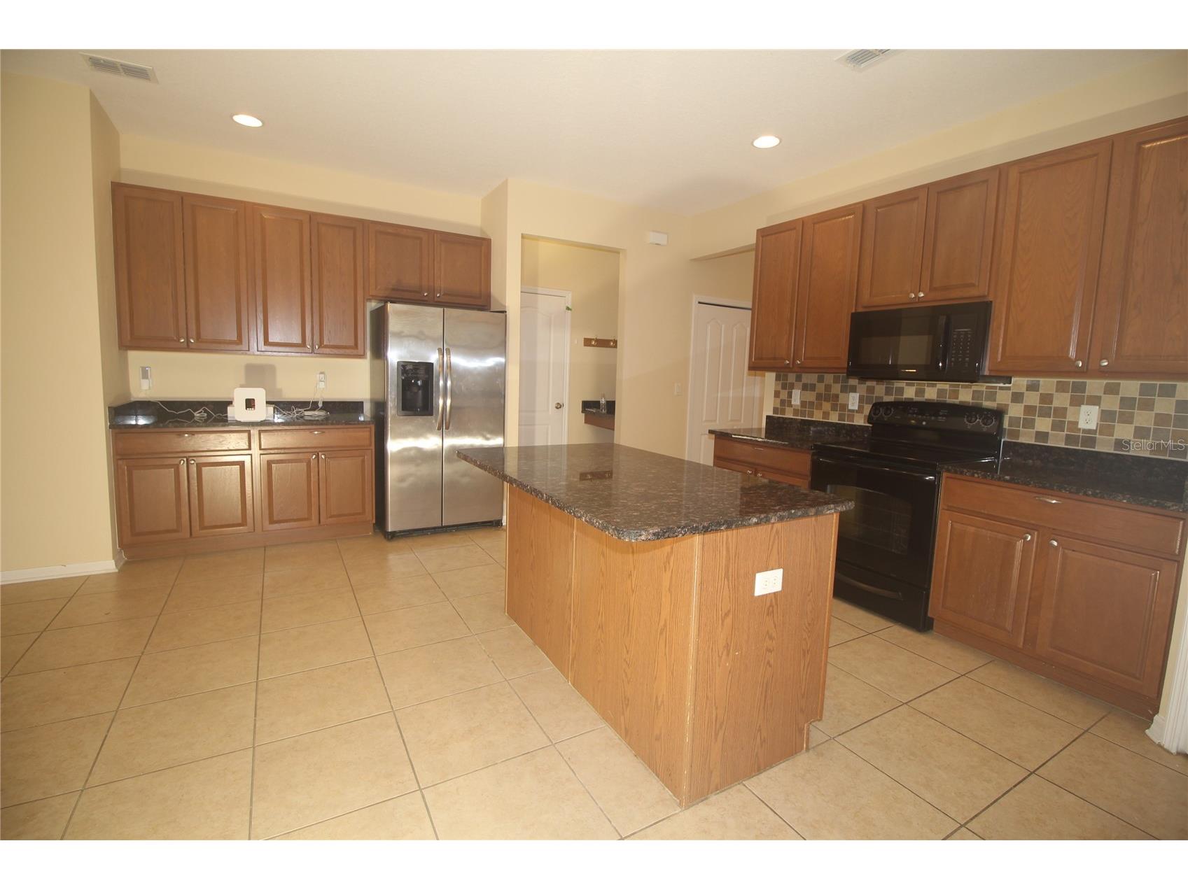 2803 Moonstone Bend Kissimmee FL 34758 GC539279 image8
