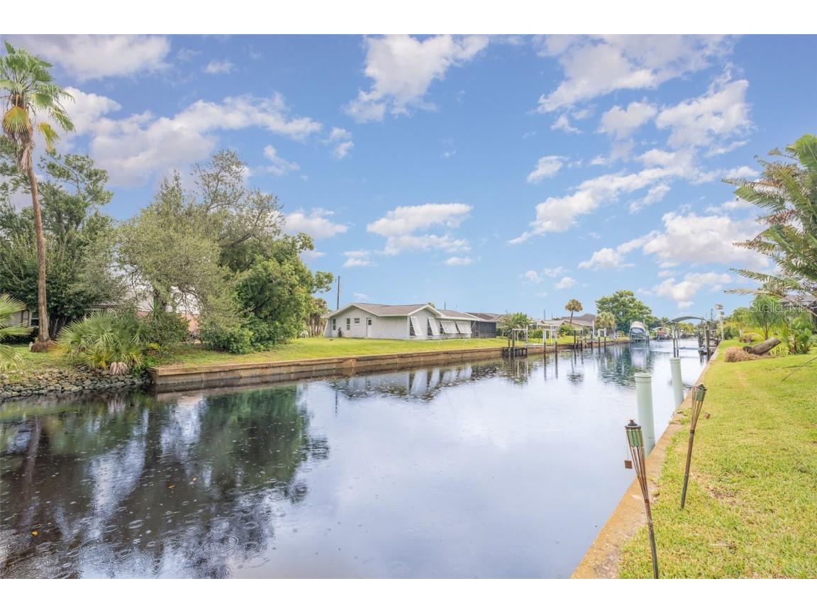 2803 Riverside Drive Punta Gorda FL 33950 - BAY HARBOR WATERWAY TB8421478 image10
