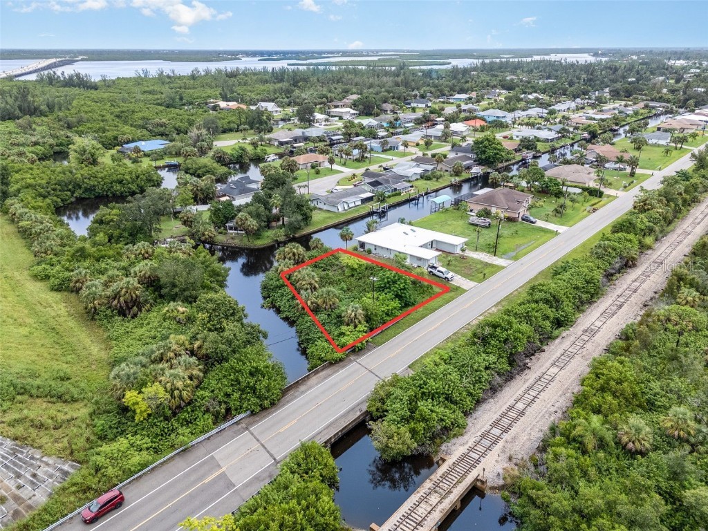 2803 Riverside Drive Punta Gorda FL 33950 - BAY HARBOR WATERWAY TB8421478 image3