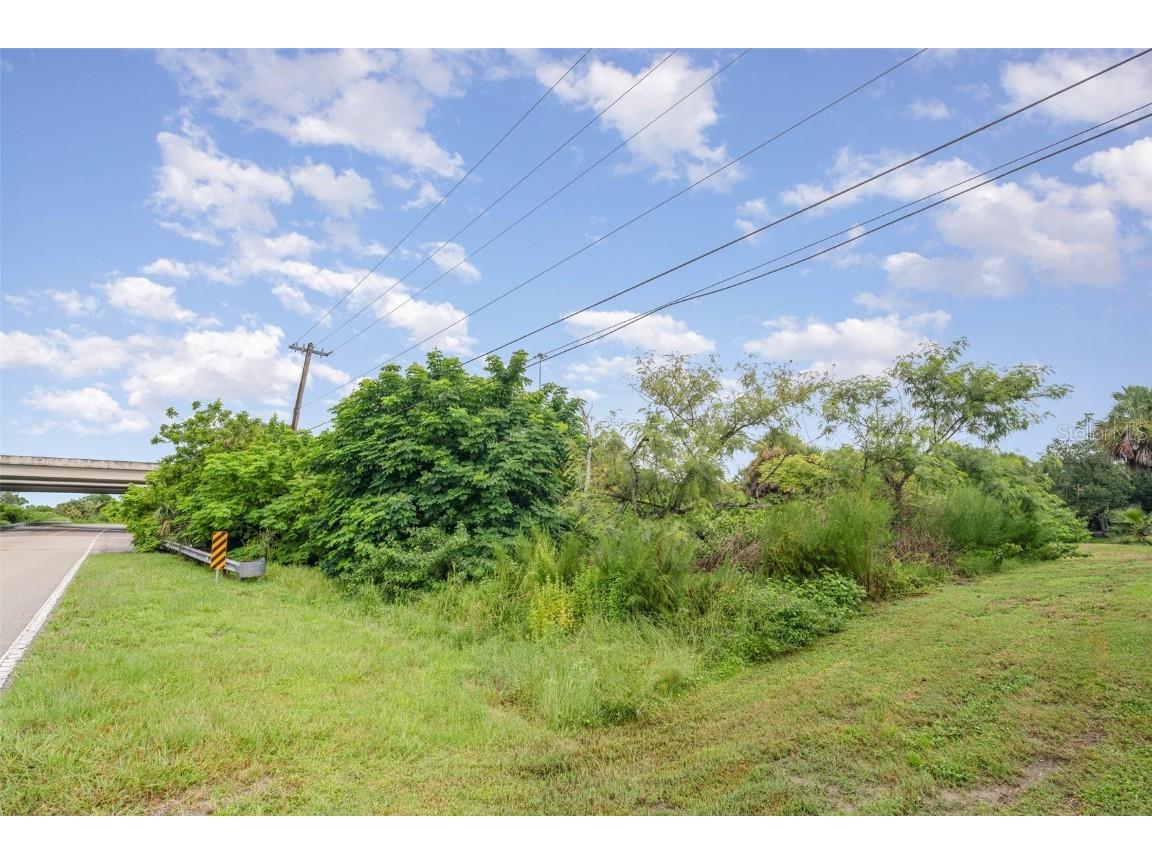 2803 Riverside Drive Punta Gorda FL 33950 - BAY HARBOR WATERWAY TB8421478 image7