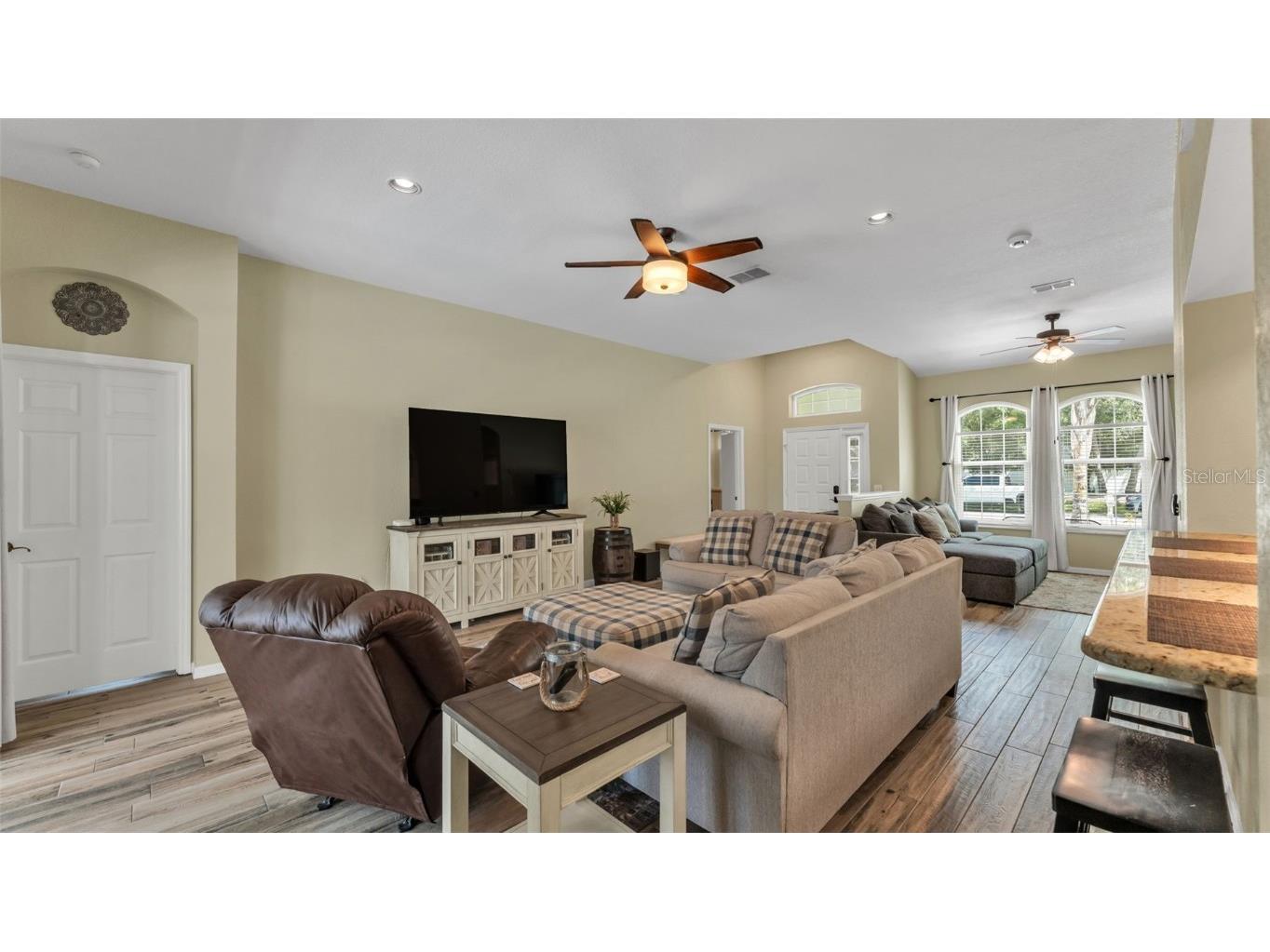 2803 Spring Meadow Drive Plant City FL 33566 L4956411 image8