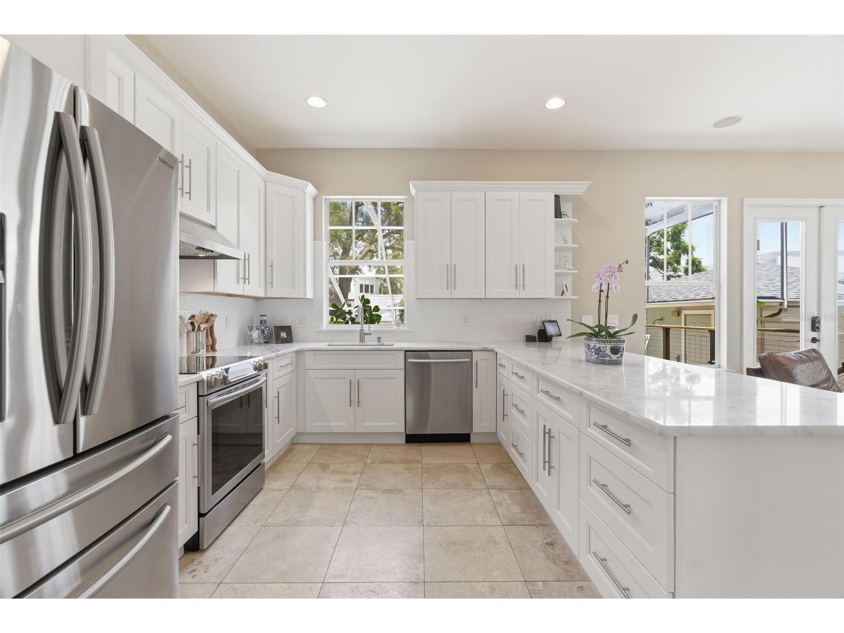 2803 W Averill Avenue Tampa FL 33611 TB8512283 image11