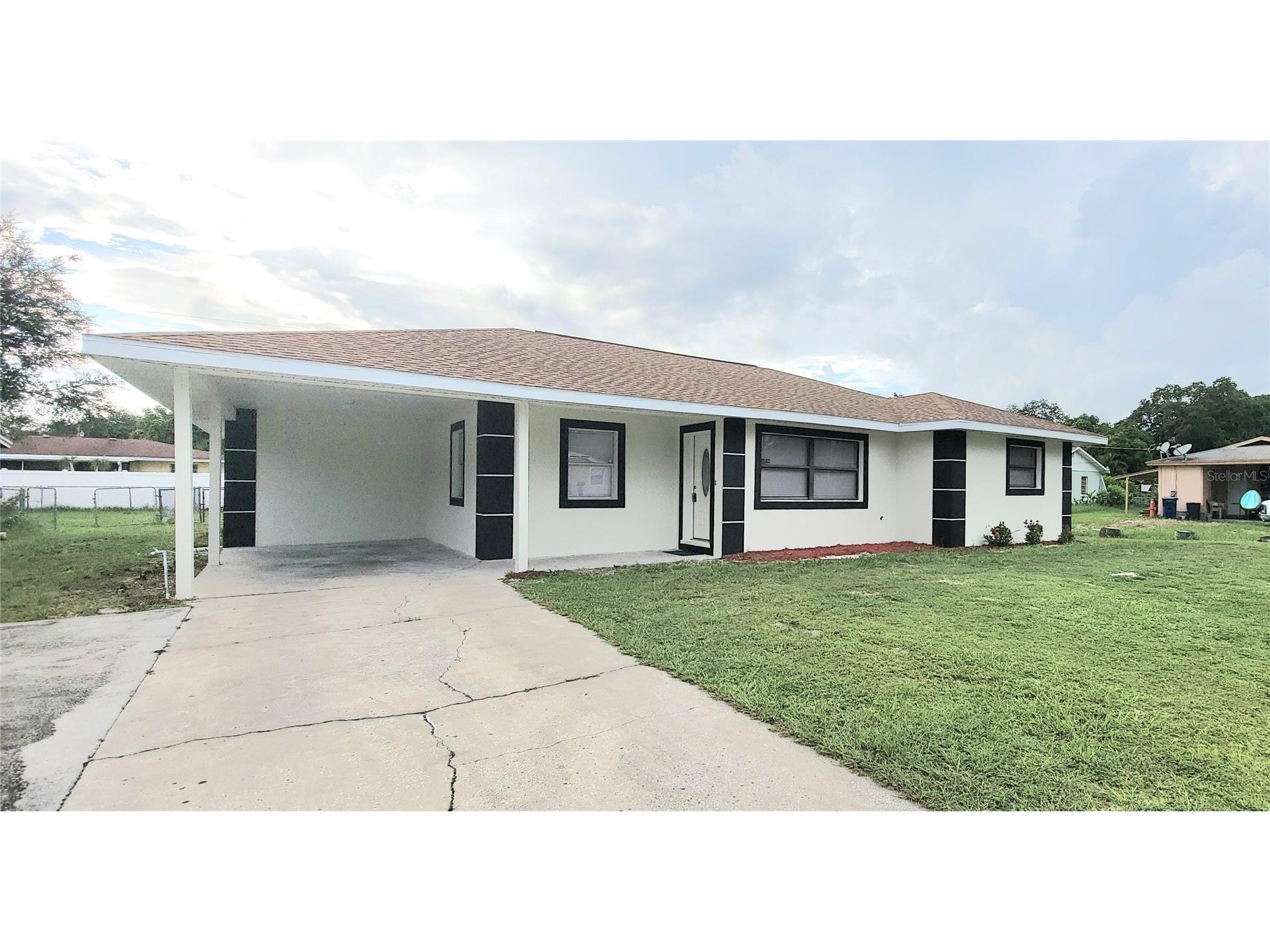 2804 4th Street E Bradenton FL 34208 A4682112 image1