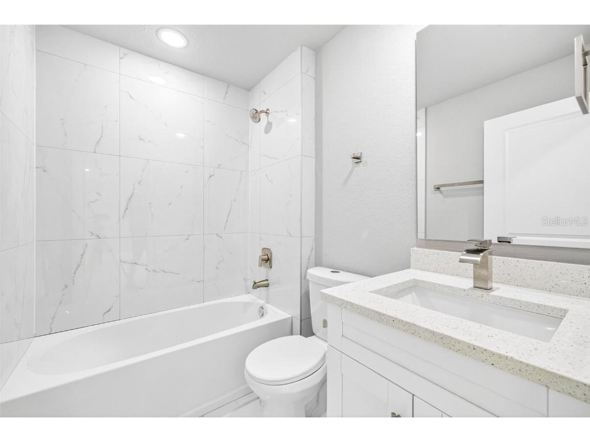 2804 64th Street W Lehigh Acres FL 33971 O6350764 image17