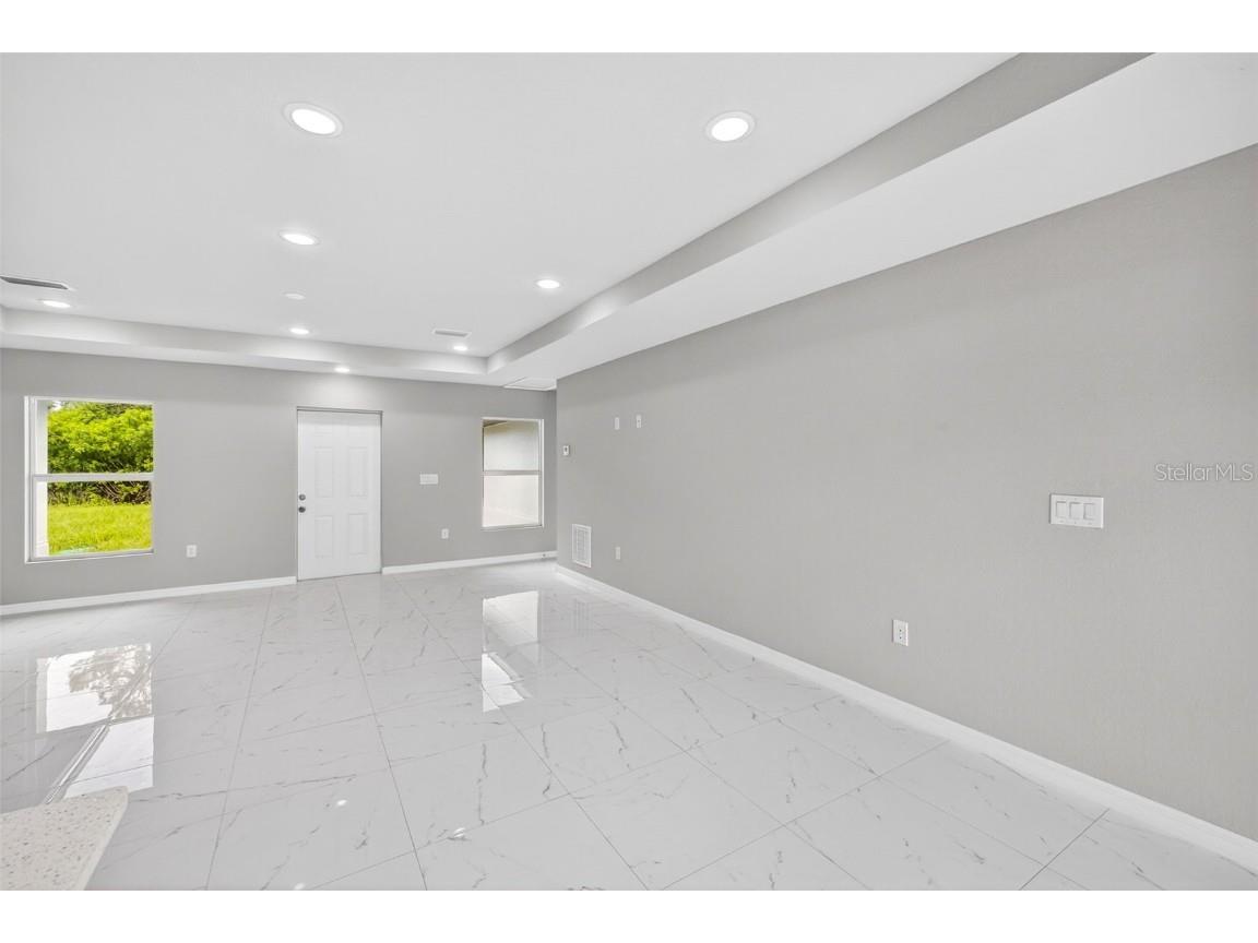 2804 64th Street W Lehigh Acres FL 33971 O6350764 image5