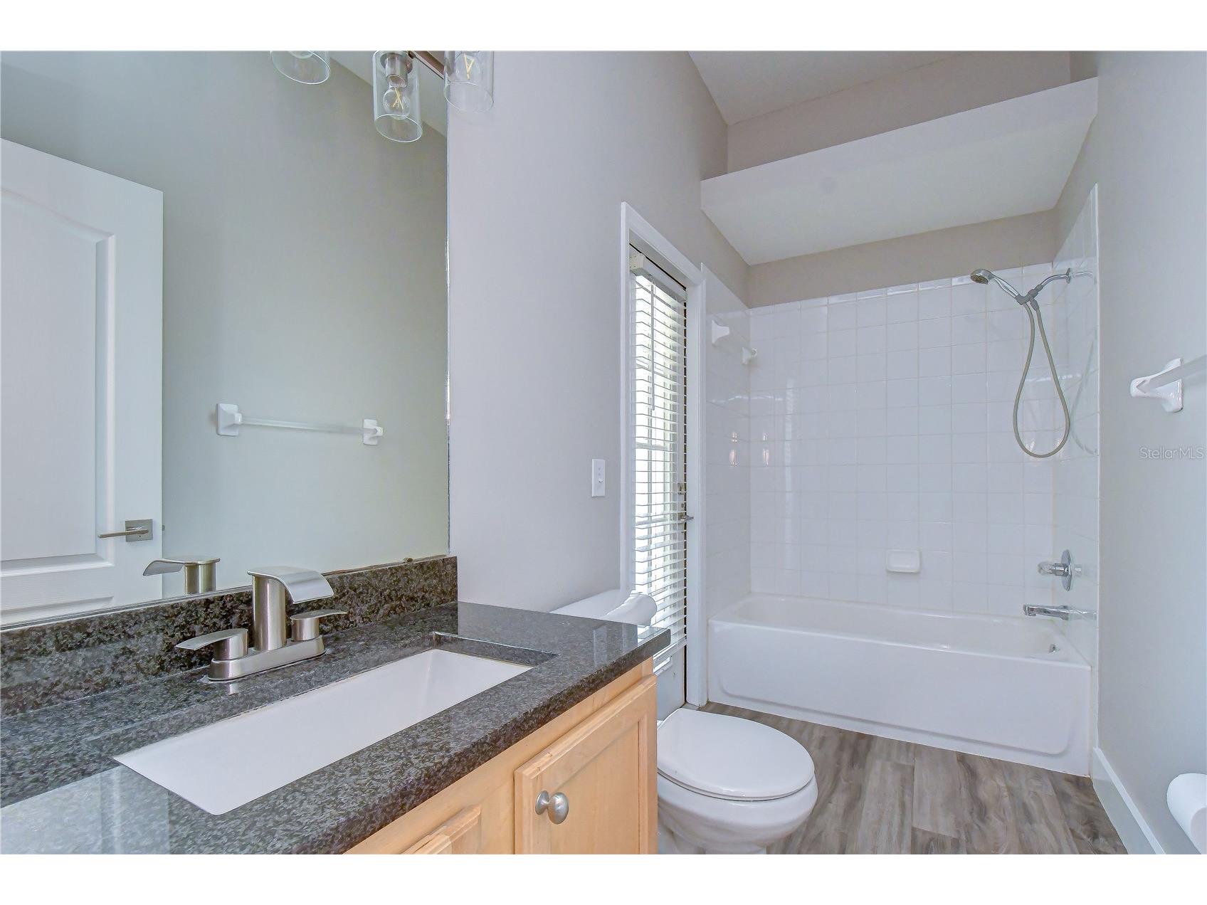 2804 Abbey Grove Drive Valrico FL 33594 TB8517115 image23