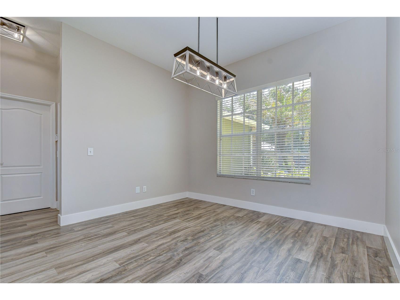 2804 Abbey Grove Drive Valrico FL 33594 TB8517115 image7