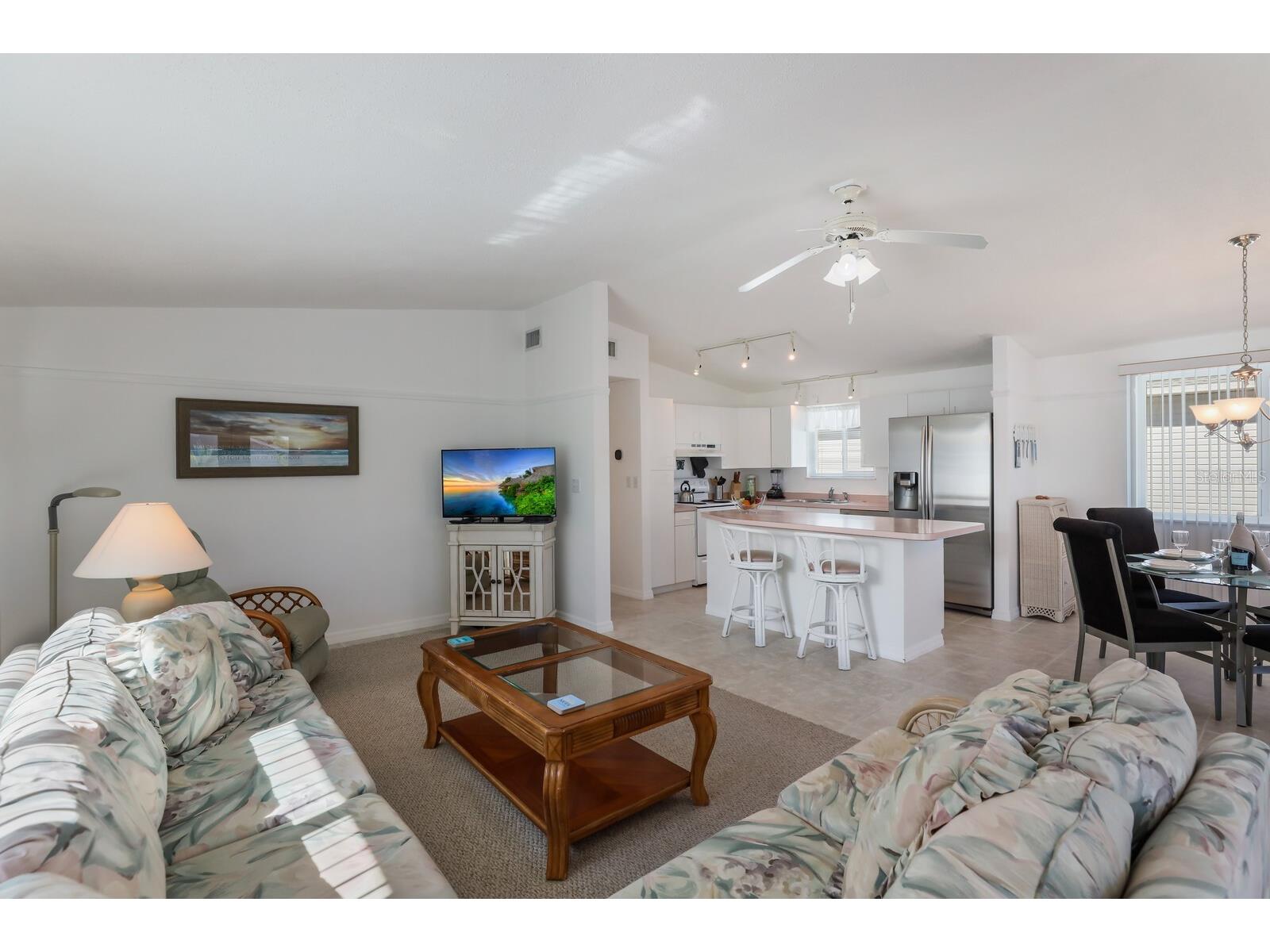 2804 Avenue C Holmes Beach FL 34217 A4699304 image5
