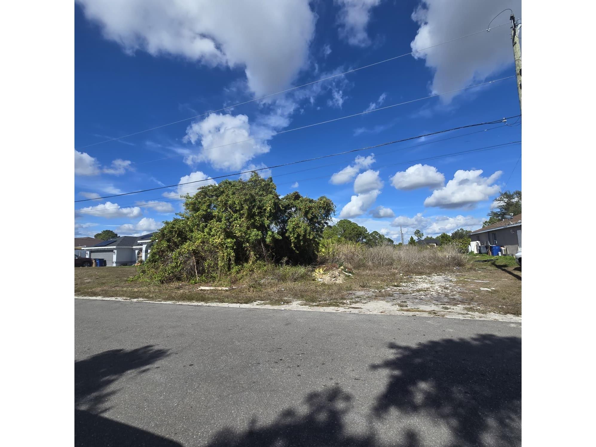 2804 E 11th Street Lehigh Acres FL 33972 O6381945 image1