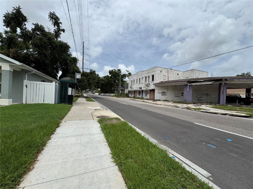 2804 E Columbus Drive Tampa FL 33605 TB8394093 image3