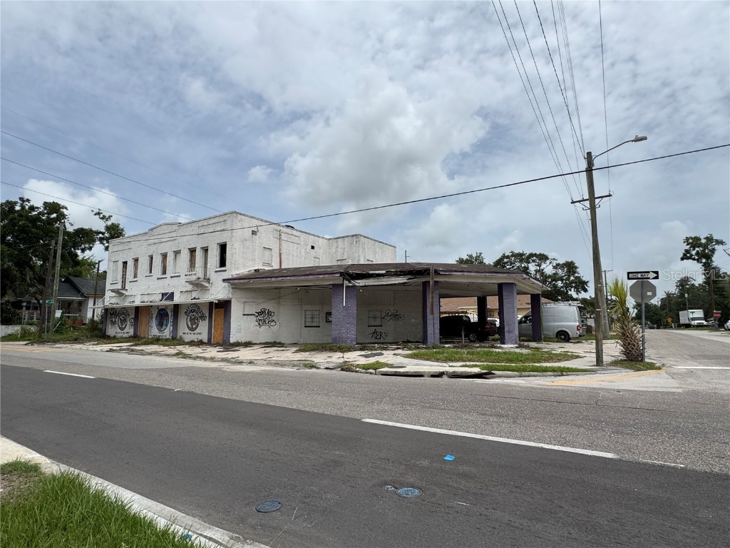 2804 E Columbus Drive Tampa FL 33605 TB8394093 image6