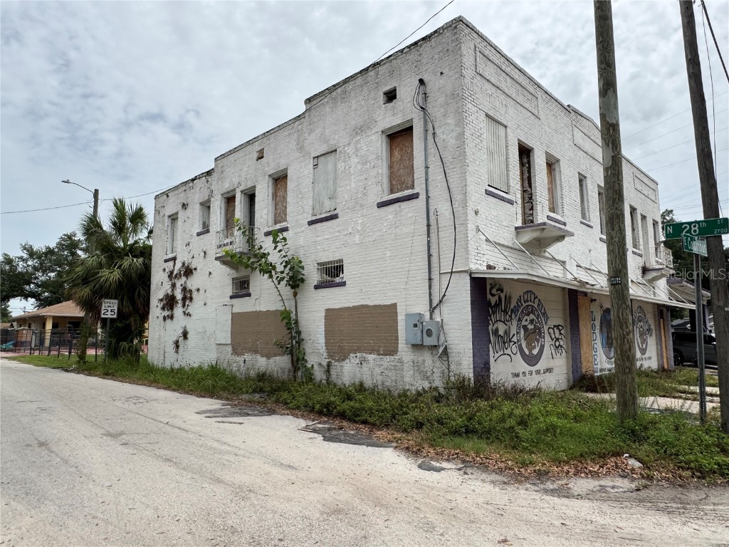 2804 E Columbus Drive Tampa FL 33605 TB8394093 image8