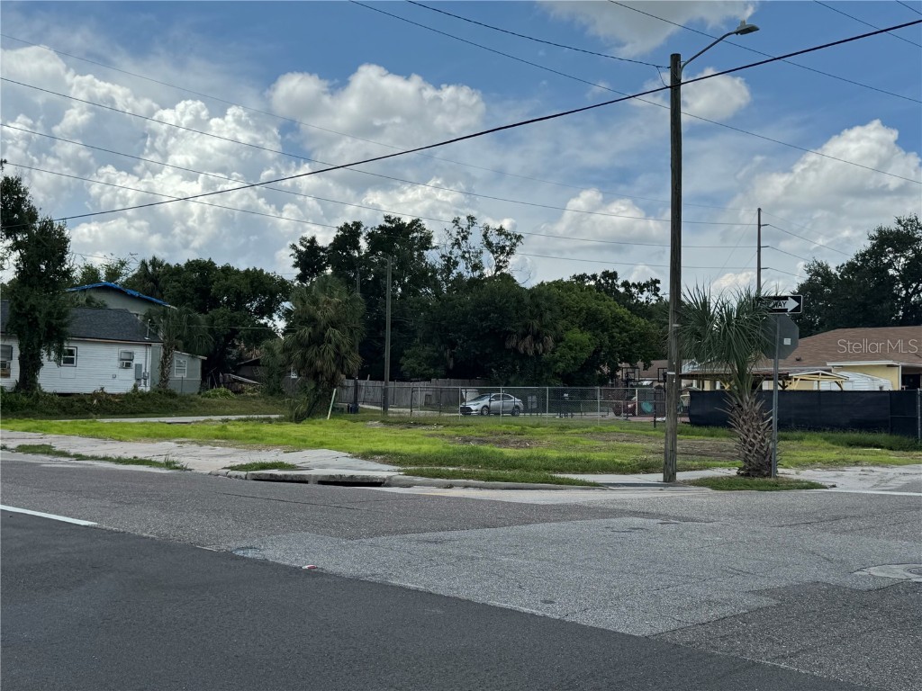 2804 E Columbus Drive Tampa FL 33605 TB8416504 image1