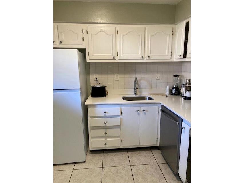 2804 N Powers Drive #27 Orlando FL 32818 O6372907 image4