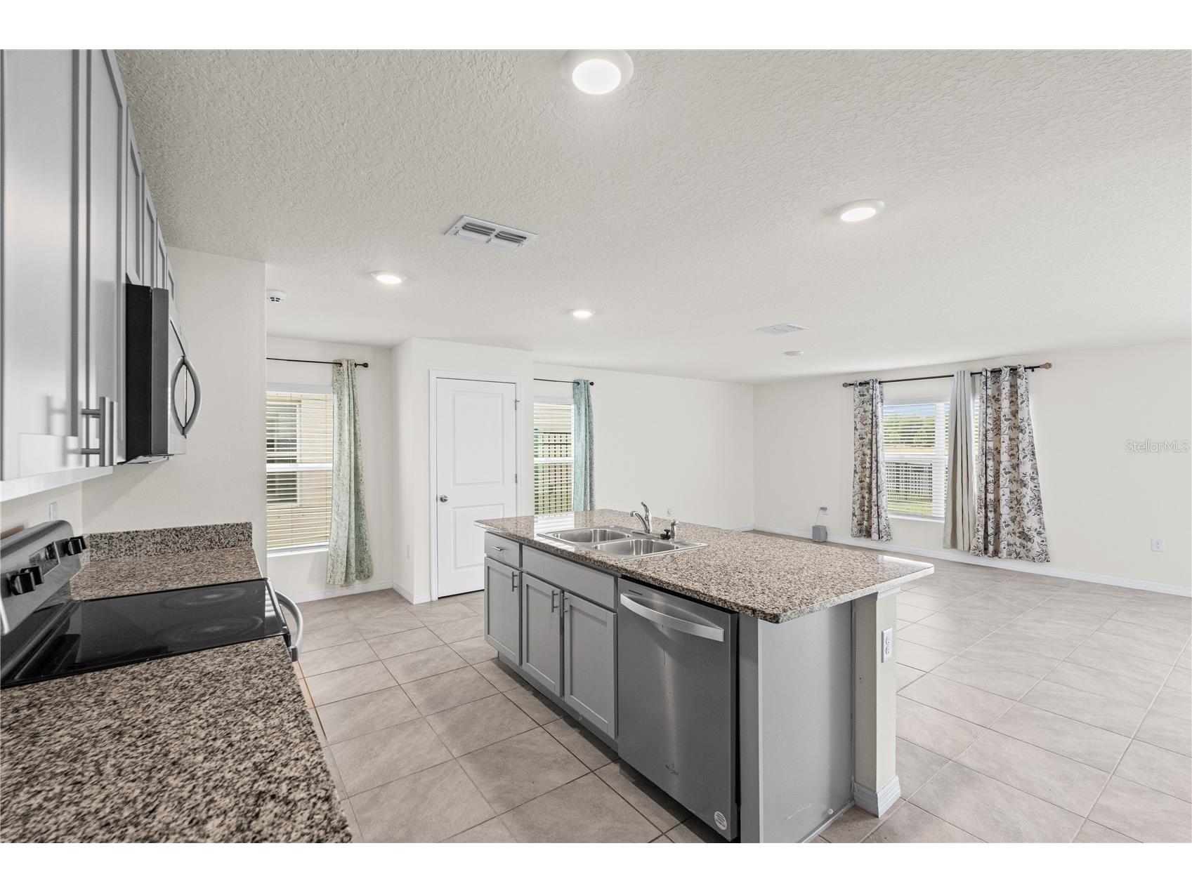 2804 Rock Sound Street Bradenton FL 34208 TB8504943 image17