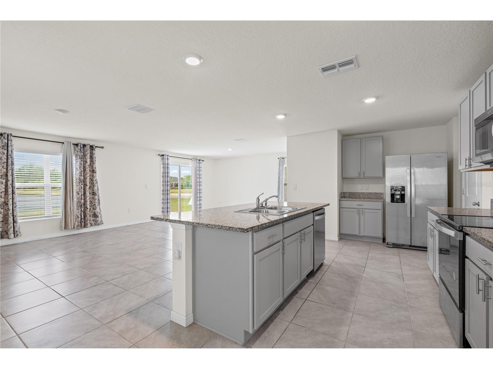 2804 Rock Sound Street Bradenton FL 34208 TB8504943 image9