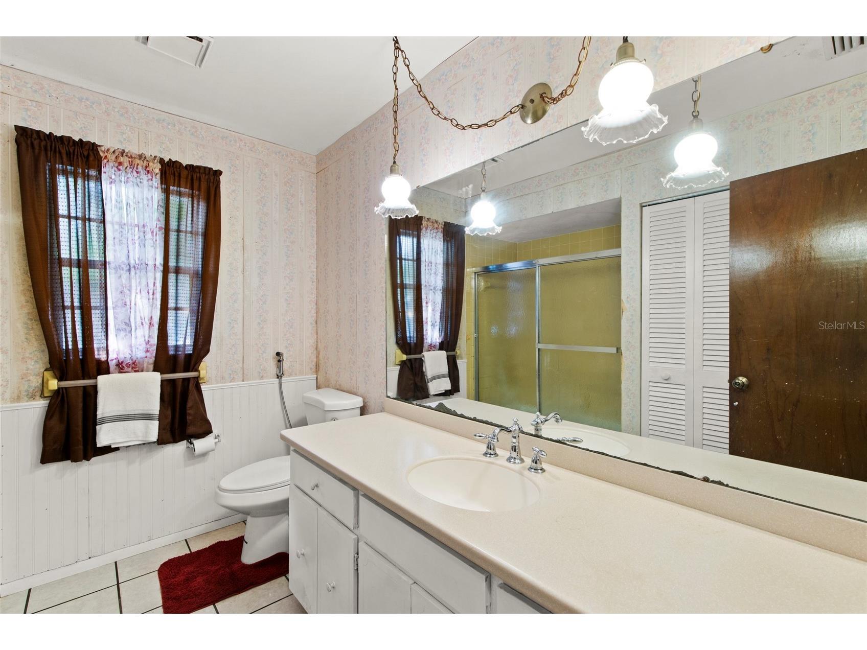 2804 W 27th Ave Dr Bradenton FL 34205 A4684143 image13