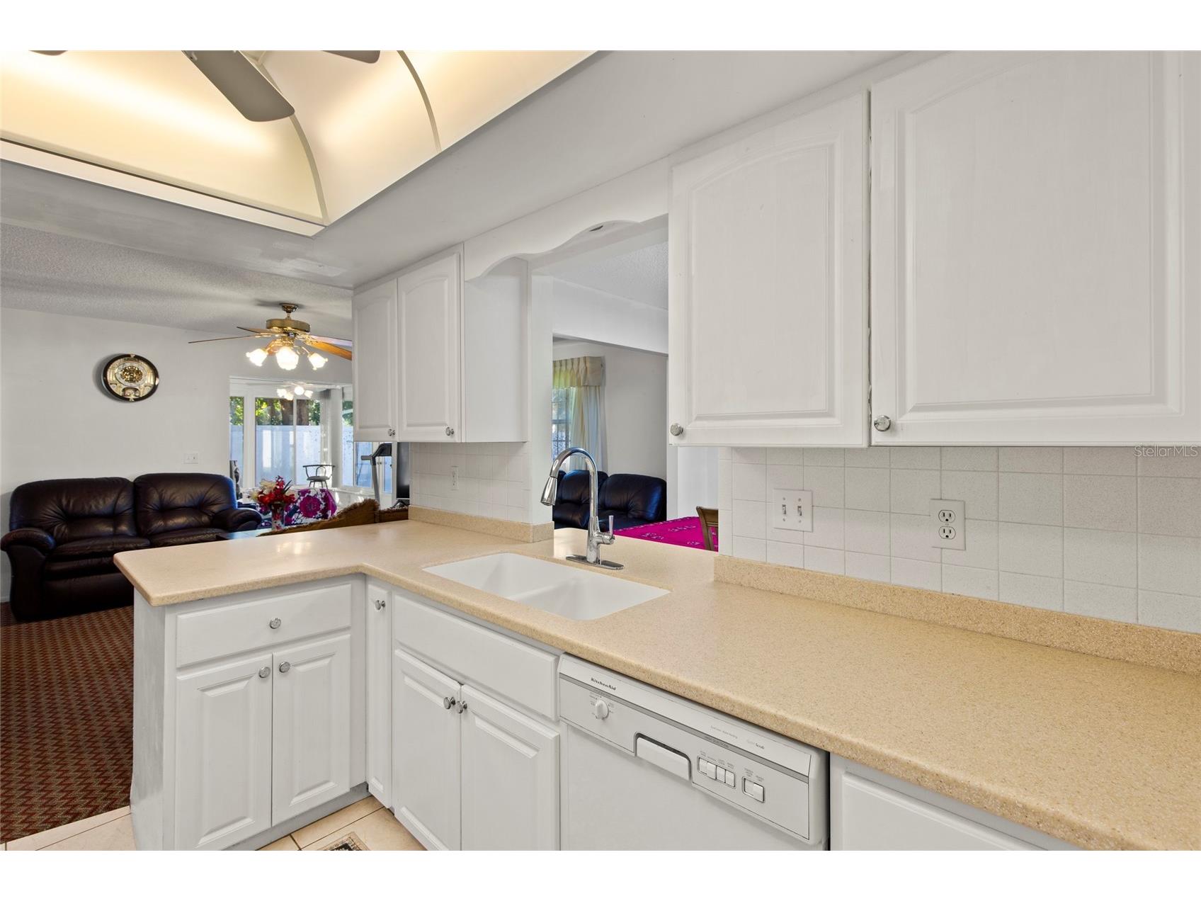 2804 W 27th Ave Dr Bradenton FL 34205 A4684143 image4