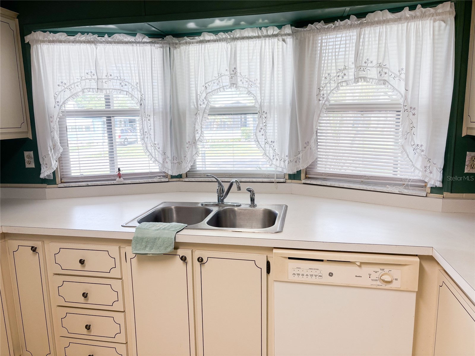 2804 Wekiva Road Tavares FL 32778 G5111636 image12