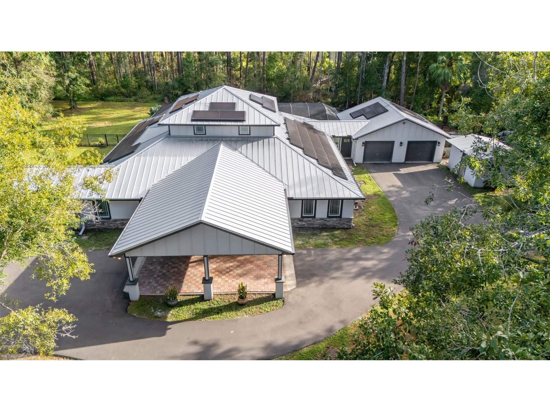 28042 Lindenhurst Drive Wesley Chapel FL 33544 TB8457588 image1