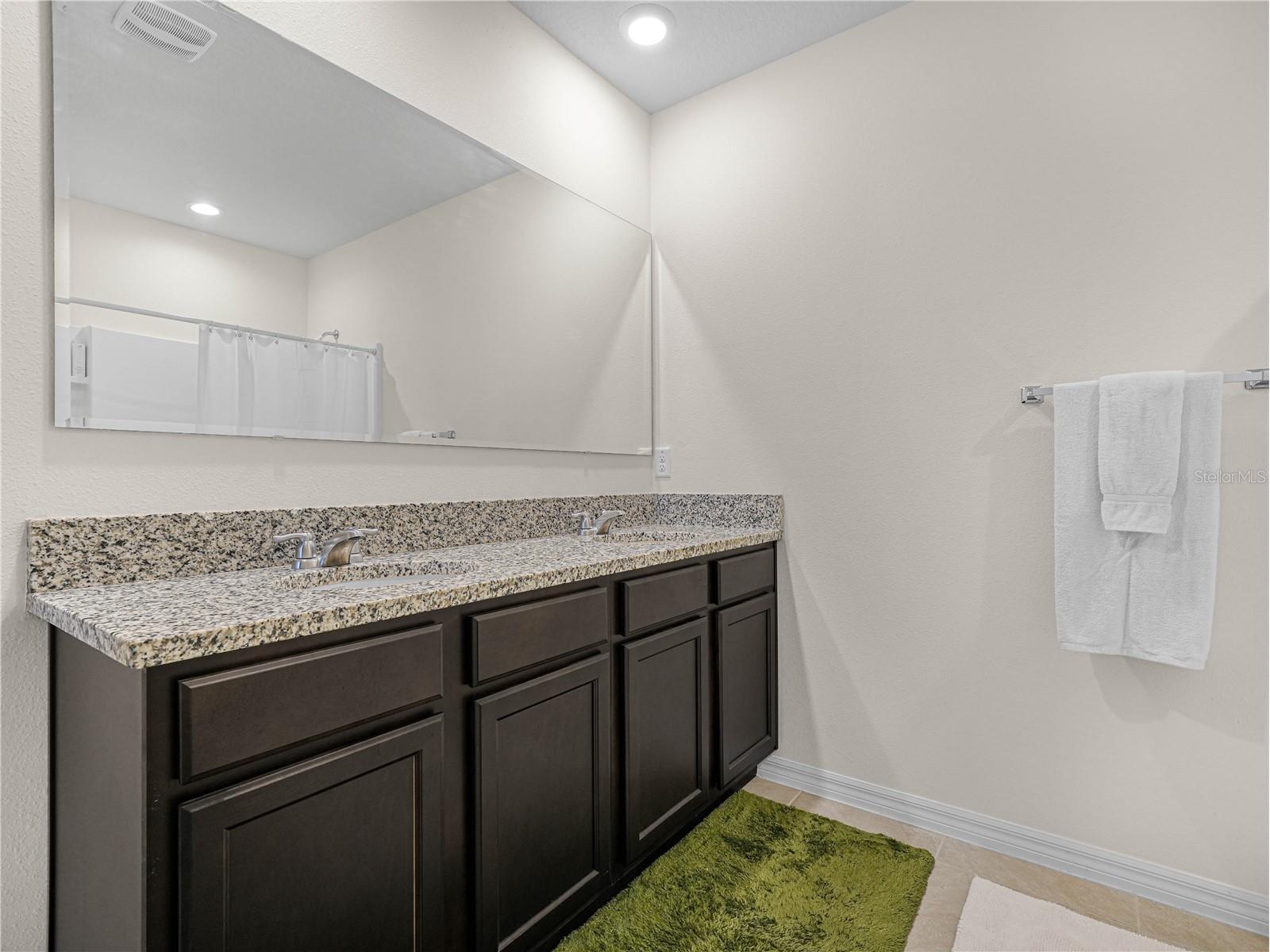 2805 Grandbury Grove Road Lakeland FL 33811 L4958438 image16