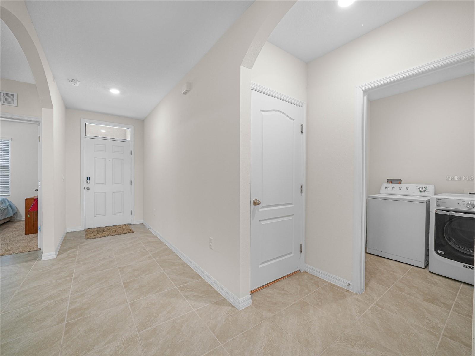 2805 Grandbury Grove Road Lakeland FL 33811 L4958438 image3